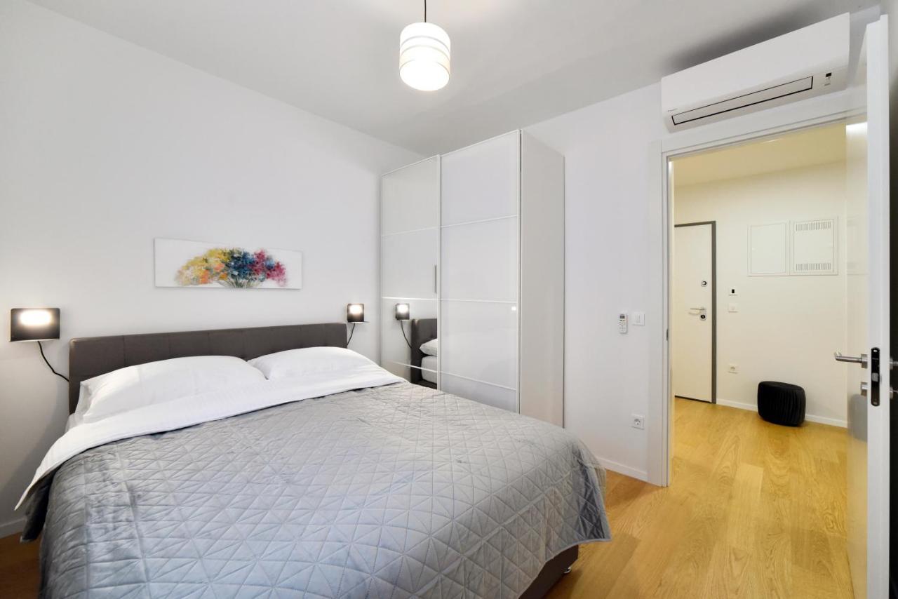 Ophelia Apartment With Parking Zagreb Exterior photo