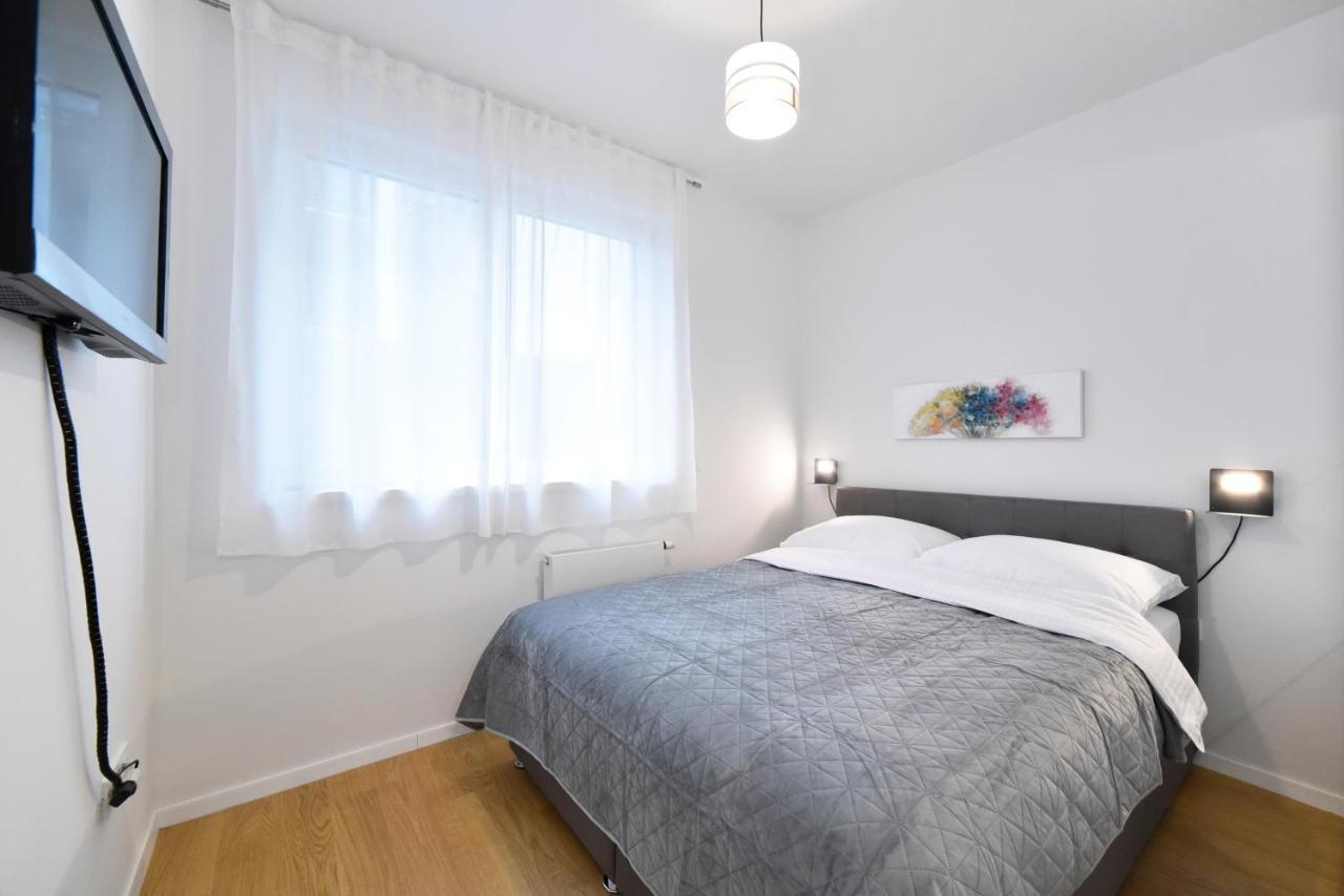 Ophelia Apartment With Parking Zagreb Exterior photo