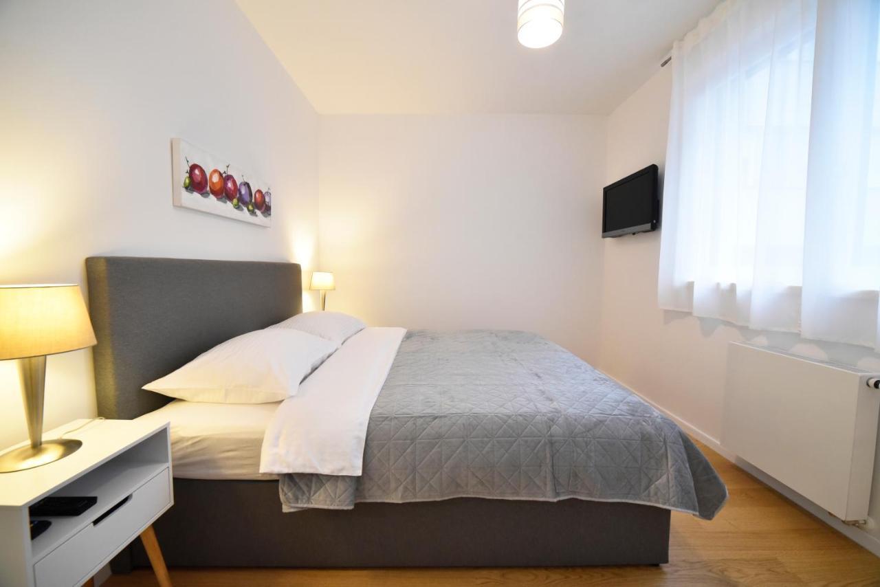 Ophelia Apartment With Parking Zagreb Exterior photo